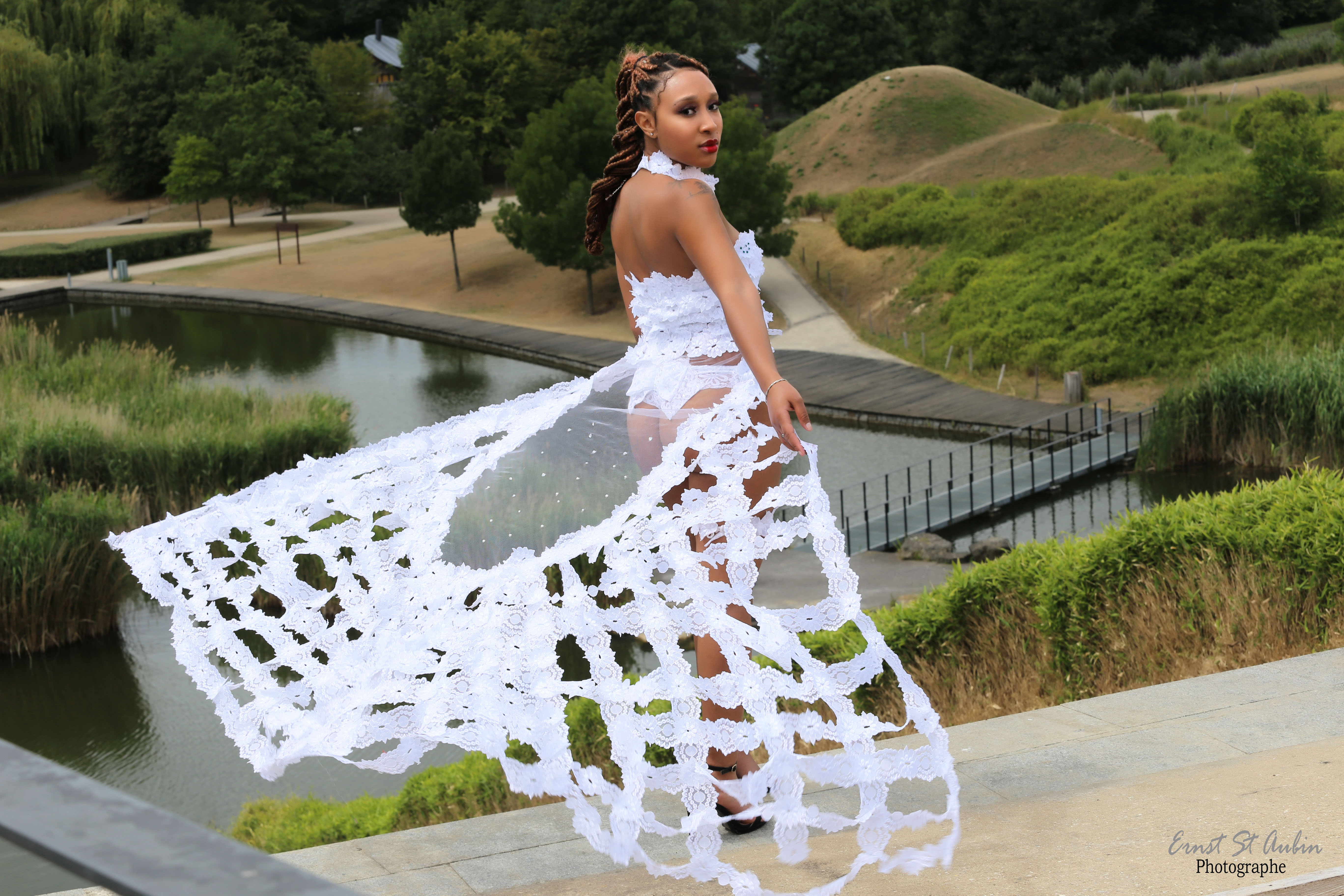 Voile de coeur,  Nuisette blanche